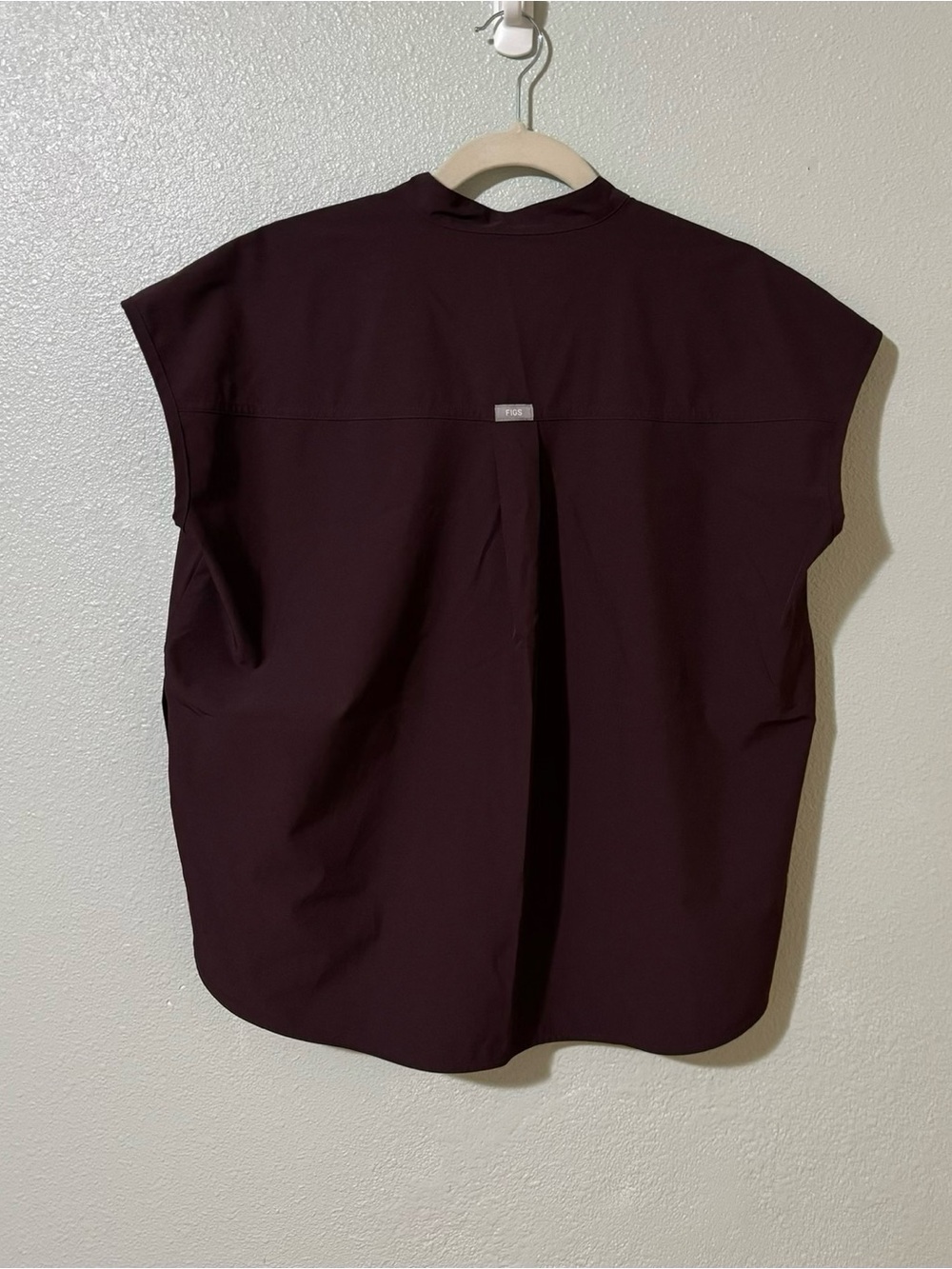 Figs FREEx Rafaela Oversized Scrub Top - Picture 3 of 4
